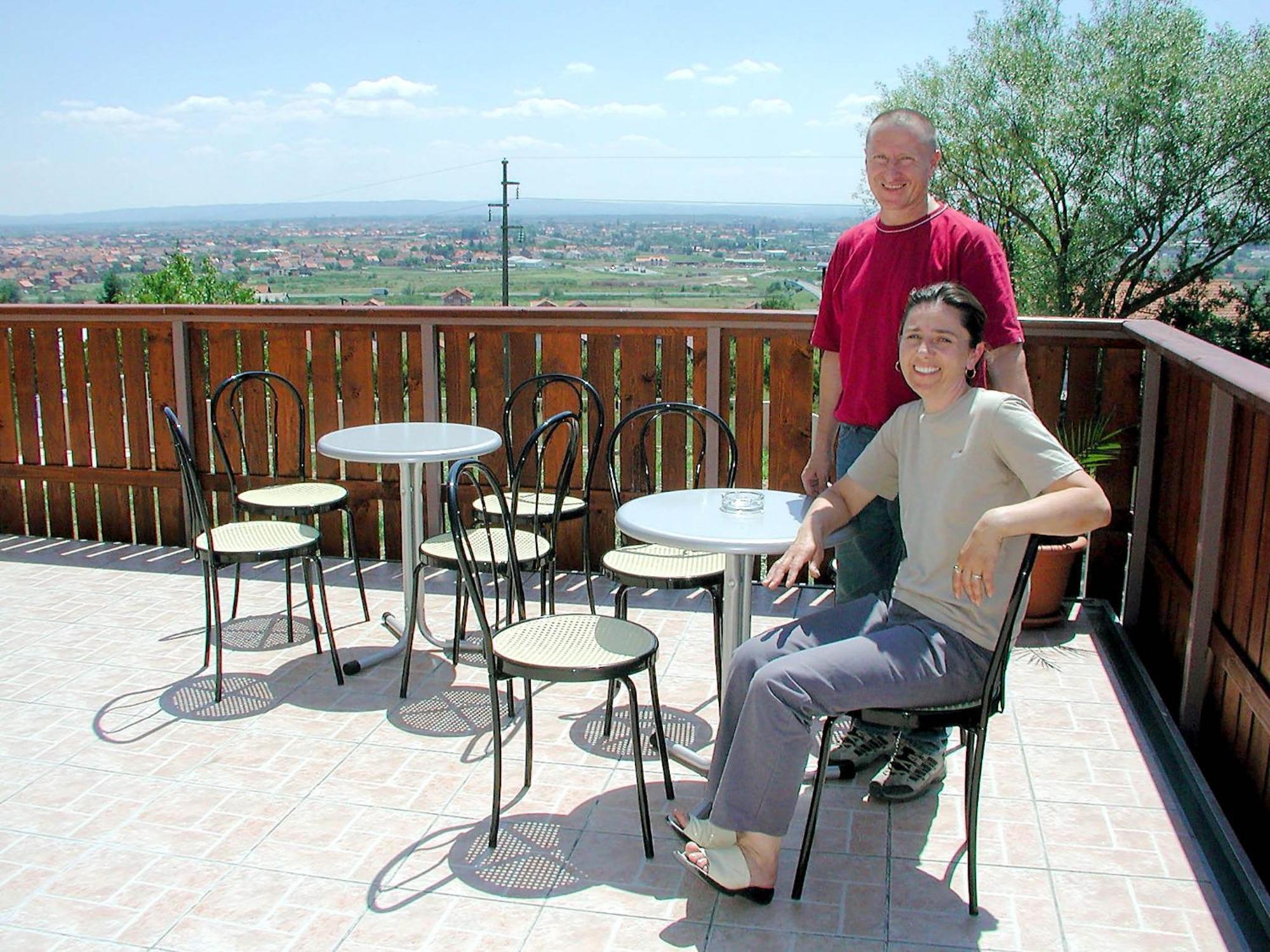 Pansion Antonio Bed & Breakfast Slavonski Brod Exterior photo