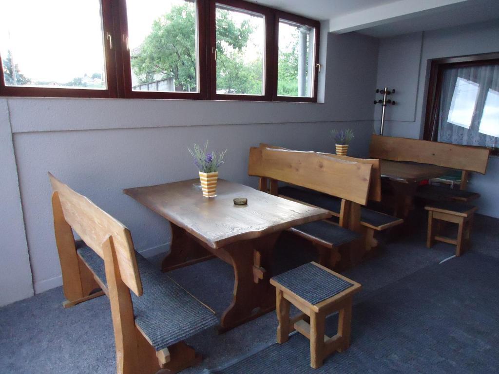 Pansion Antonio Bed & Breakfast Slavonski Brod Exterior photo